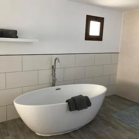 Luxury Alexa Villa